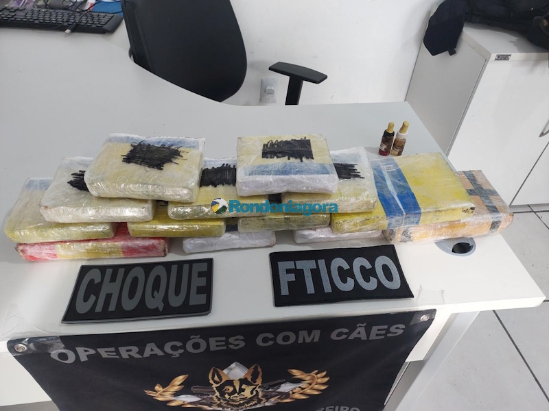 Após desconfiança de PMs, cães farejadores localizam 8 kg de droga em carro conduzido por advogado na BR-364