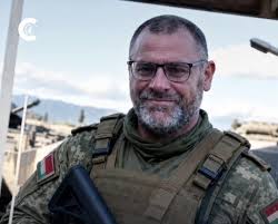O que parecia ser o início de uma história de amor acabou se transformando em um prejuízo milionário. A Polícia Civil do Rio de Janeiro prendeu o argentino David Juan Manuel Corbalan,
